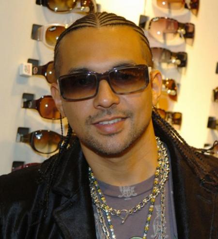 il est un chanteur magnifique aktarya temperature